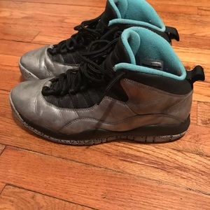 Jordan 10 lady liberty size 9.5